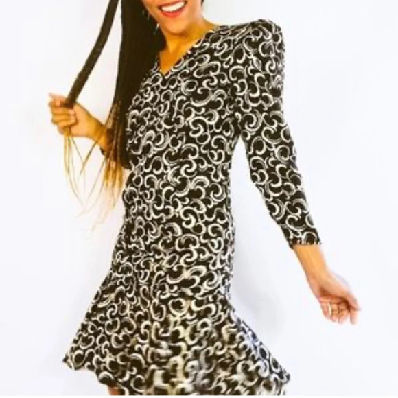 Vintage Maggie London Jeannene Booher Silk Dress Black Double Breast padded 12 - Picture 2 of 11